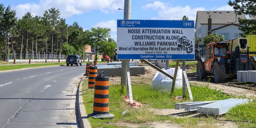 What’s going on here? More lanes coming soon to Williams Parkway in